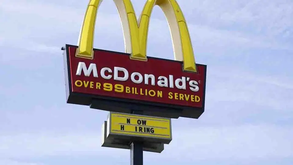 Rusia presentó polémica cadena en respuesta al cierre de McDonald's