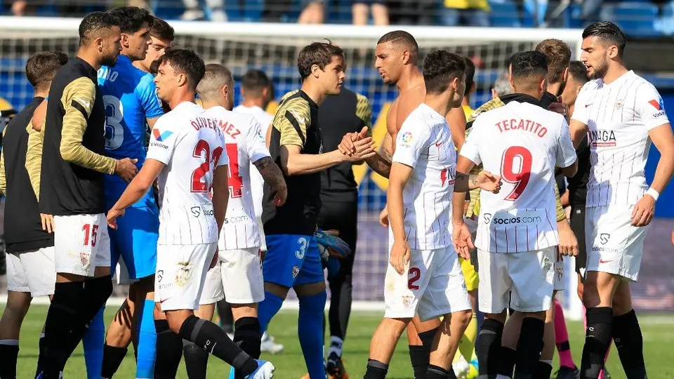 Tecatito Corona: Sevilla empató ante el Villarreal con agónico gol de Jules Koundé