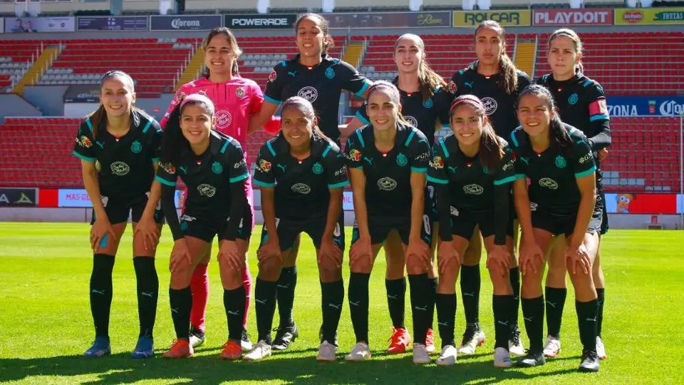 Chivas Femenil trollea al América tras la presentación de su nuevo jersey