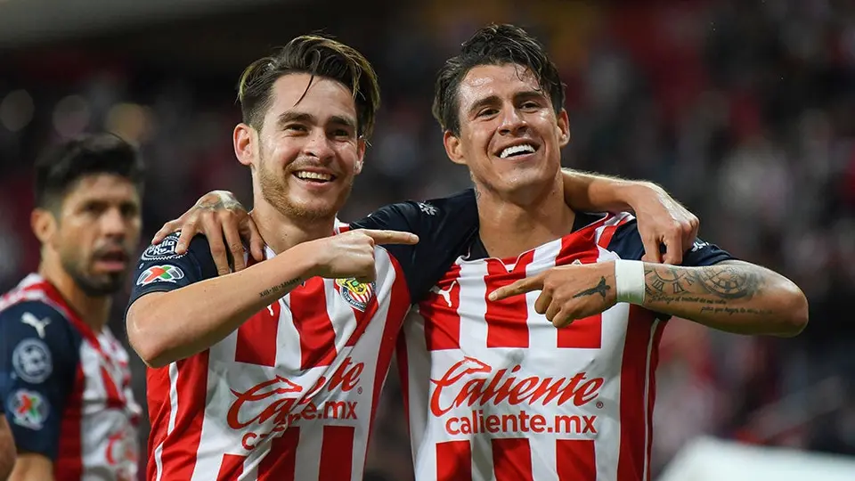 Chivas: Canelo Angulo ve mentalidad nueva y deseo por hacer del Akron una fortaleza
