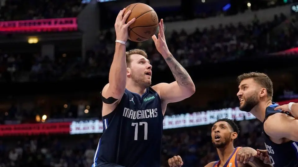 NBA: Mavericks derrotó a Suns e igualó la serie con gran partido de Luka Doncic