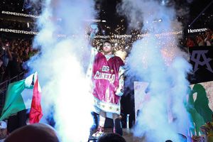 Canelo Álvarez: 20 mil aficionados se rindieron al tapatío durante su entrada en el T-Mobile Arena