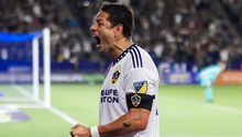 Chicharito Hernández y Galaxy hicieron una donación de 10 mil dólares para un albergue en Jalisco