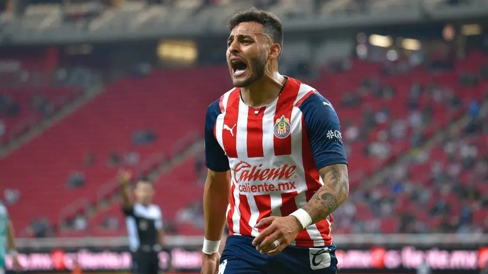 Chivas: El Rebaño lanza una nueva oferta con sueldo mejorado a Alexis Vega