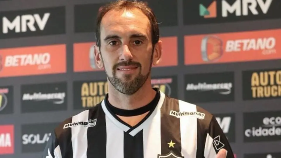 Diego Godín: Se despidió del Atlético Mineiro y tendrá nuevo equipo