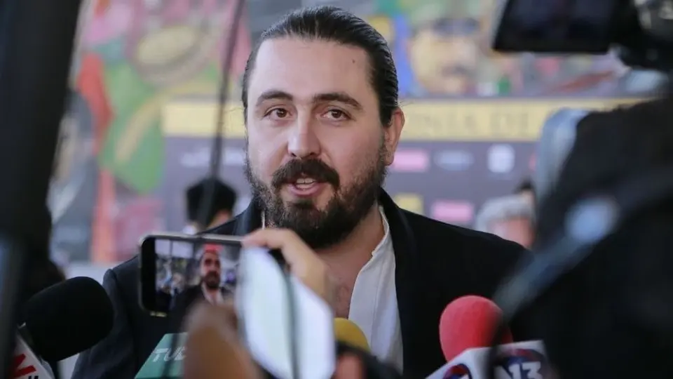 Amaury Vergara: Rompió en llanto tras homenaje a su padre en el Salón de la Fama