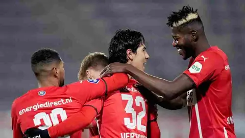 Erick Gutiérrez: Titular en la goleada del PSV ante el Vitese