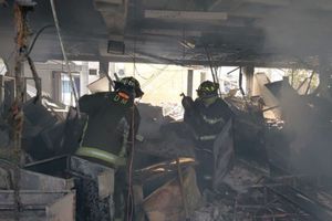 FES Zaragoza: Reportaron explosión e incendio dentro de un laboratorio; dejó tres heridos