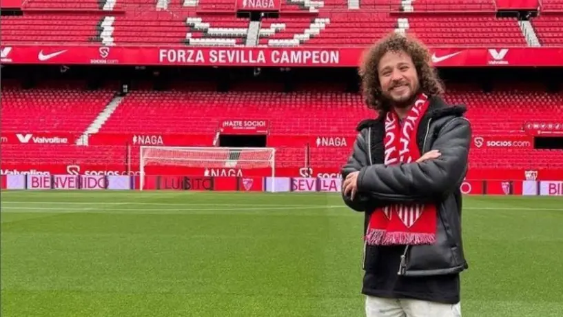 Luisito Comunica: Invitado especial en el derbi entre el Sevilla y el Betis