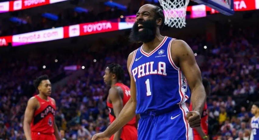 NBA: 76ers aplastó a Toronto Raptors y se llevó el primer juego de la serie
