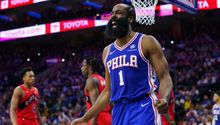 NBA: 76ers aplastó a Toronto Raptors y se llevó el primer juego de la serie