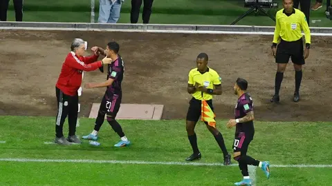 Martinoli tras gol de Antuna: 'Todos abrazan al Tata, luego de que unos irrespetuosos se candidatean'