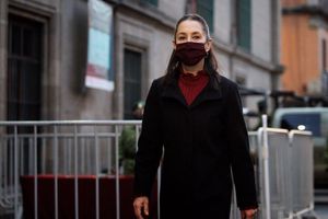 Sheinbaum: 'No se suspenderán las clases presenciales ni los eventos masivos'