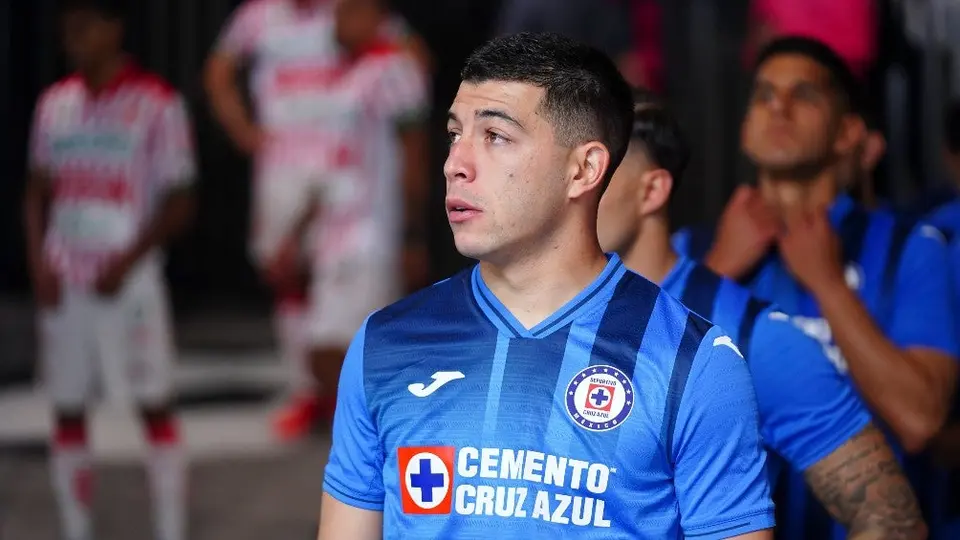 Erik Lira previo a la Ida vs Tigres: 'Queremos que el Azteca siempre pese'