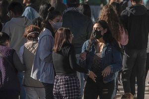 México registró 6 mil 352 nuevos contagios de Covid-19; muertes sumaron 203