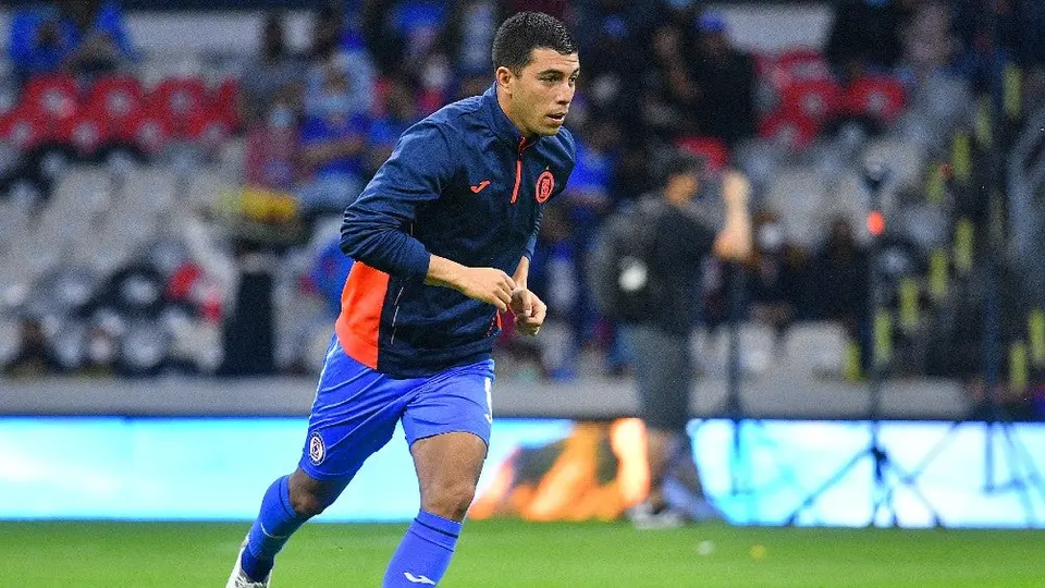 Erik Lira: 'A mí nada más me avisaron que me iba a Cruz Azul'