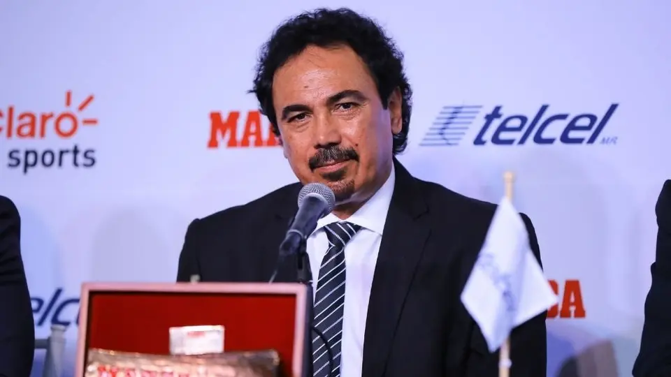 Hugo Sánchez: 'Florentino Pérez me preguntó sobre los fichajes de Mbappé y Haaland'
