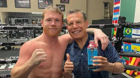 Canelo Álvarez: Julio César Chávez visitó al púgil previo a la pelea vs Bivol