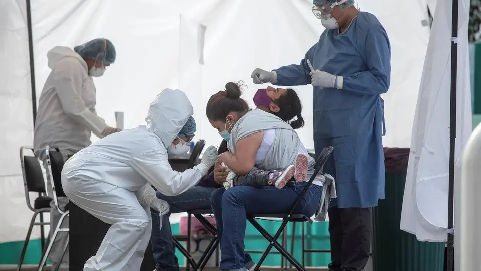 México registró 37 mil 063 nuevo contagios de Covid-19; muertes sumaron 688