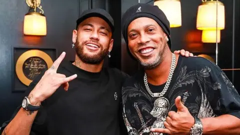 Ronaldinho y Neymar se fueron de fiesta en Miami junto a un reggaetonero