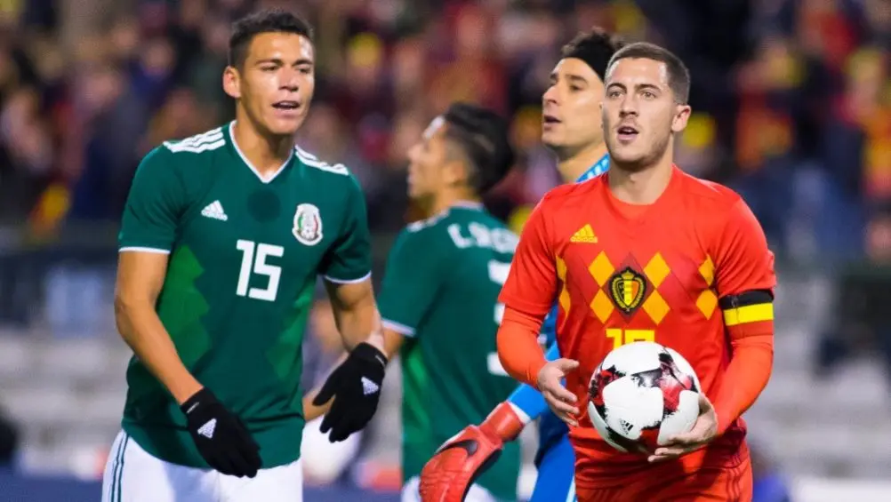 Hazard y Héctor Moreno en el juego entre México y Bélgica en 2017 | MEXSPORT