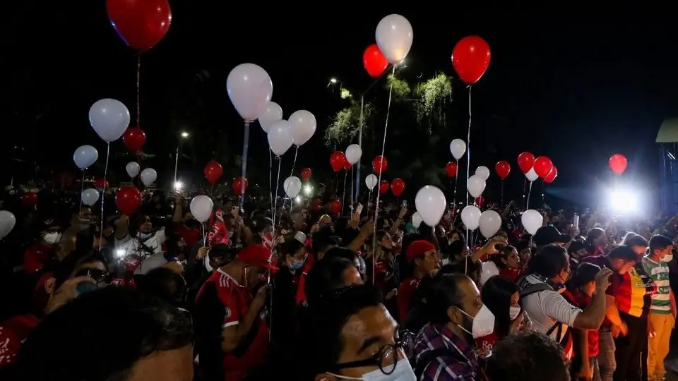 Atlas: Aficionados Rojinegros y de otros equipos marcharon en Guadalajara exigiendo justicia