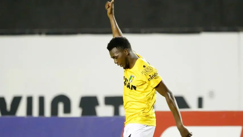 Carlos Fernández con Venados FC | IMAGO7