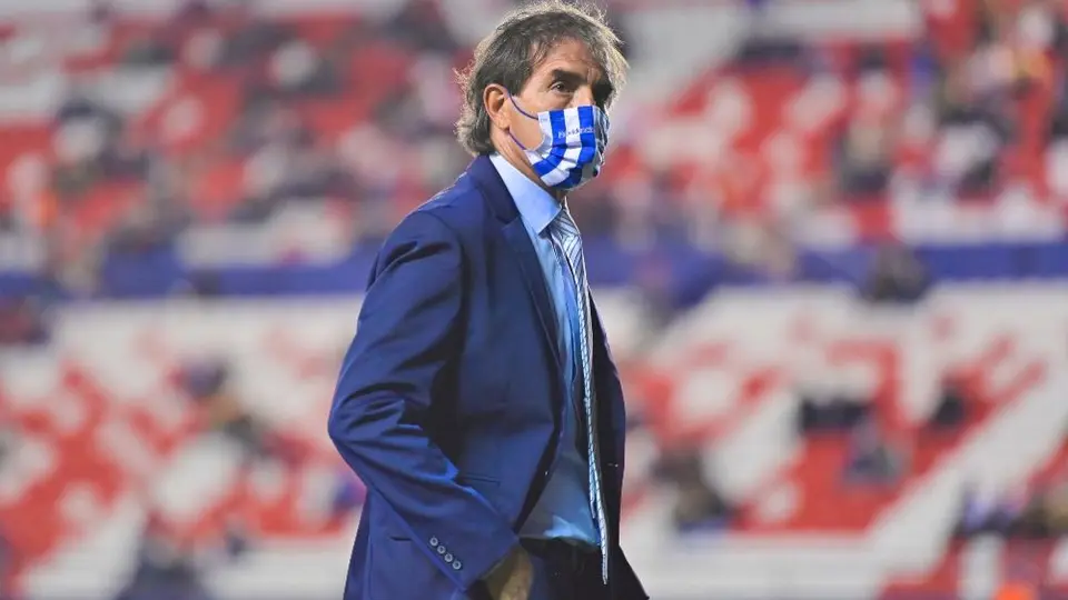 Guillermo Almada: 'Al futbolista mexicano le cuesta creer en sus condiciones'