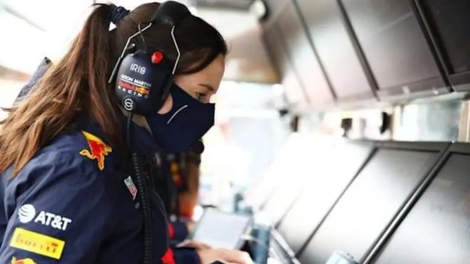 F1: ¿Hannah Schmitz, la mujer que llevó a la victoria a Checo Pérez en el GP de Mónaco?