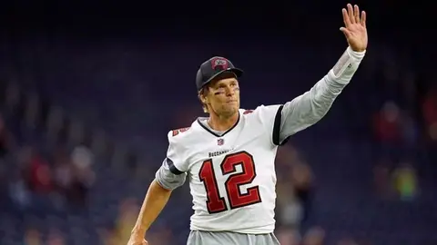Joe Montana: 'Tom Brady está loco por retirarse'