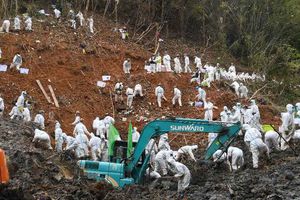 China: Autoridades confirmaron que no hubo sobrevivientes del avión que se estrelló