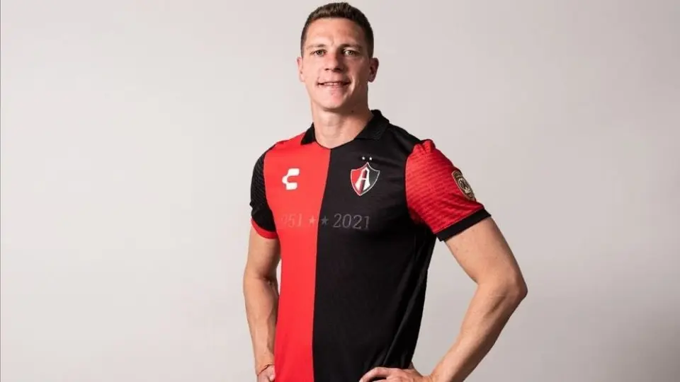 Atlas: Lanzó jersey conmemorativo del segundo título en su historia