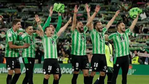 Guardado y Lainez: Real Betis clasificó a su quinta final de la Copa del Rey