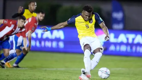 Qatar 2022: Ecuador pierde pero sella su pase a la Copa del Mundo con derrota de Perú