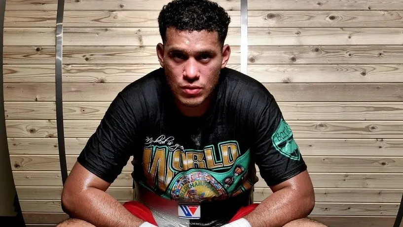 David Benavidez lanzó indirecta contra Canelo: "Puedo noquear a todos en la división"
