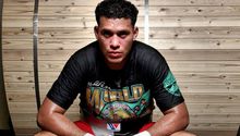 David Benavidez lanzó indirecta contra Canelo: "Puedo noquear a todos en la división"