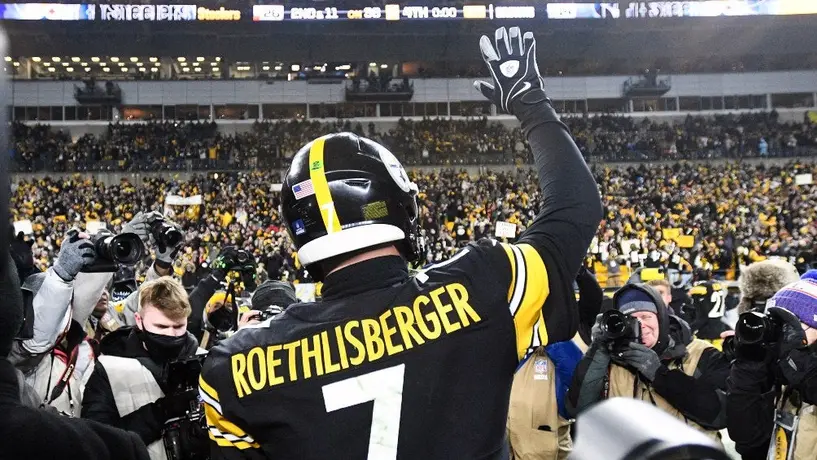 NFL: Fans de Steelers donan a la caridad por la patada de los Raiders que los metió a Playoffs