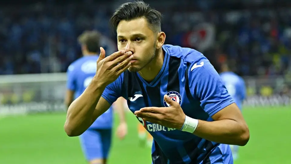 Ángel Romero: 'Mis compañeros me hicieron saber lo que es el Clásico Joven'