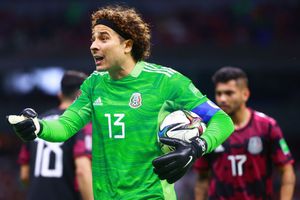FIFA 22: Memo Ochoa forma parte del Equipo de la Semana 28