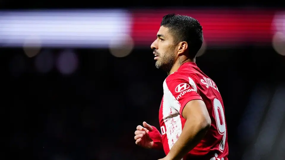 Video: Luis Suárez 'explotó' al salir de cambio en la derrota del Atlético