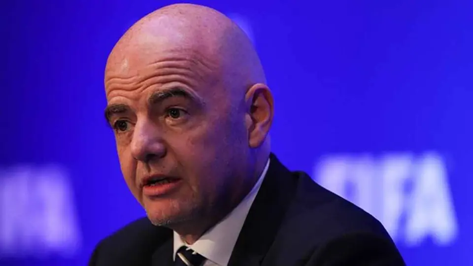FIFA: Presentó nuevo reglamento para la cesión de jugadores