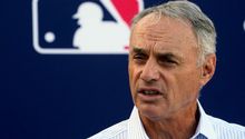 MLB y Asociación de Jugadores continúan con las negociaciones debido a un retroceso