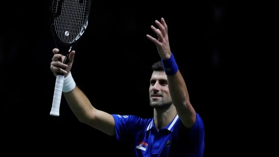 Djokovic tras su liberación: 'Quiero quedarme y jugar el Abierto de Australia'