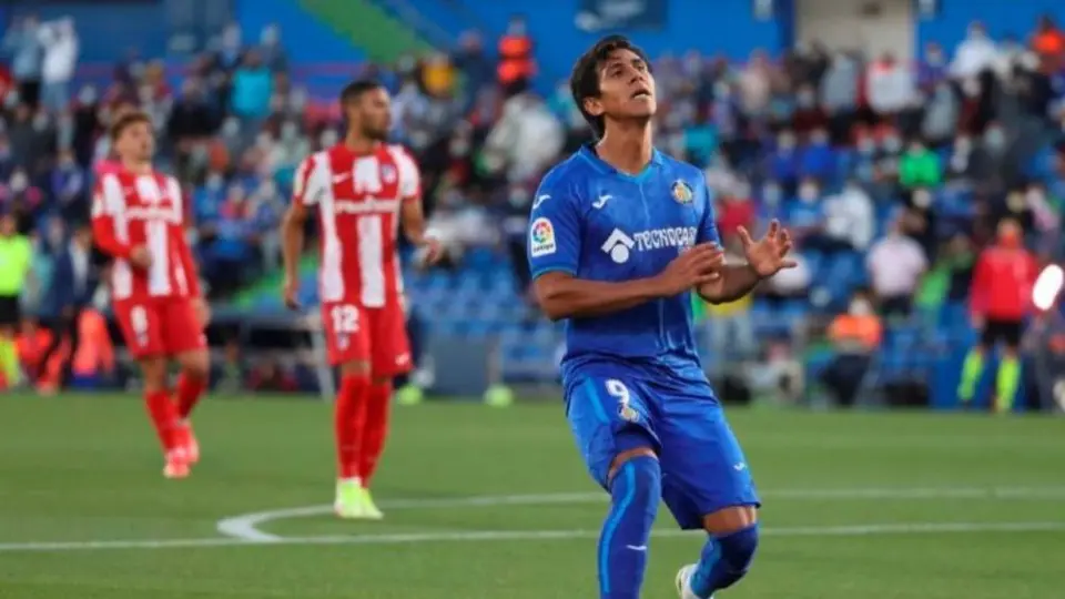 JJ Macías: Su futuro estaría en el futbol francés, aseguran desde España