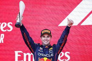 Checo Pérez: Prensa internacional castigó al mexicano con las calificaciones del GP de Bakú