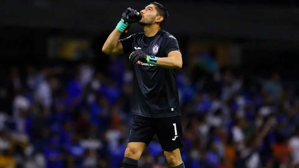 Cruz Azul: 'Shaggy' Martínez, Jesús Corona y Juan Escobar, baja ante Atlas