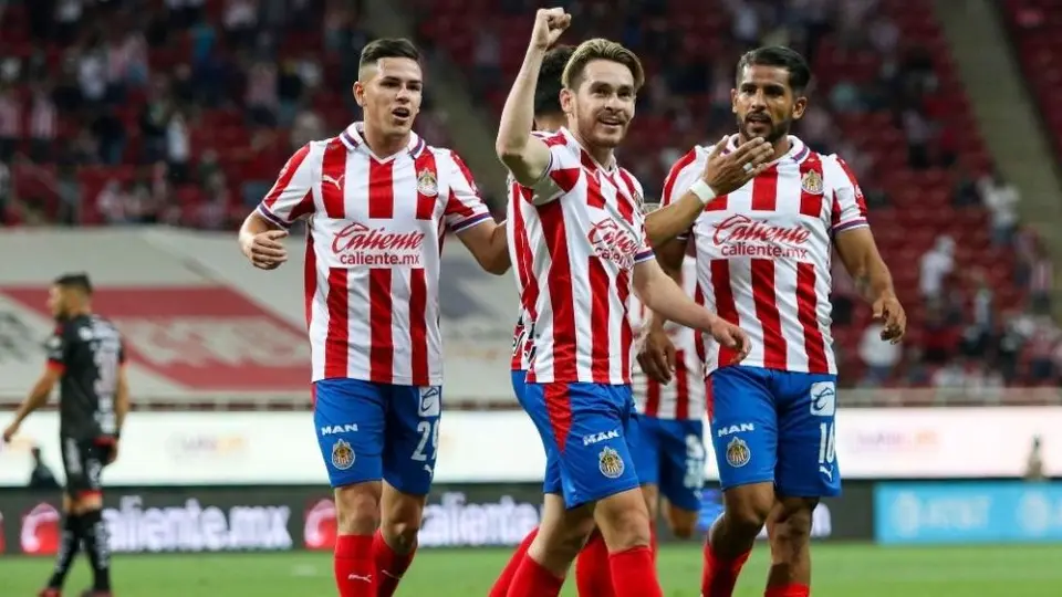 Jesús Angulo sobre título del Atlas: 'En Chivas no pensamos tanto en eso'