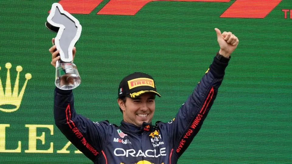 Checo Pérez fue elogiado por la F1: ‘México tiene su secretario de defensa y de ataque’