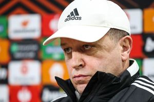 Rusia-Ucrania: DT que venció al Real Madrid en Champions, se unió al ejército ucraniano