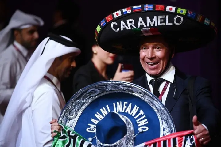 Caramelo en la alfombra roja del sorteo de Qatar 2022 | CAPTURA